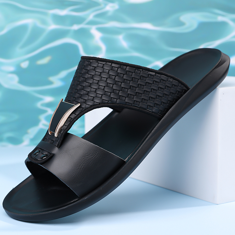 Universal Men Beach Flip Flops - مراجعة Outdoor Camping Slippers وسعره